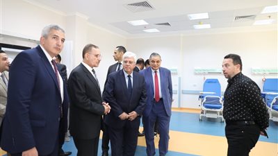 وزير التعليم العالي يتفقد الأعمال التنفيذية بمشروعات جامعة كفر الشيخ بتكلفة 3 مليار جنيه