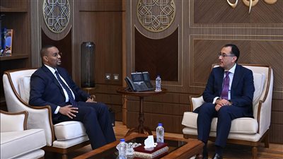 رئيس الوزراء يستقبل سفير جمهورية الصومال الفيدرالية بالقاهرة بمناسبة انتهاء مهام عمله
