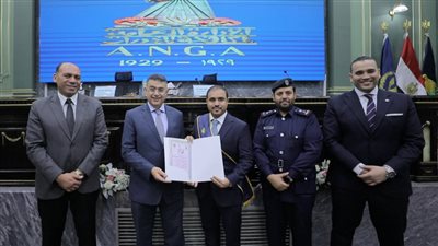 الداخلية تنظم دورة تدريبية للكوادر الأمنية القطرية فى عدد من المجالات الأمنية