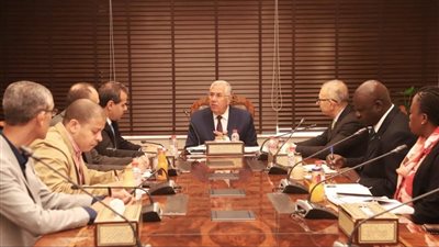 القصير يبحث مع سكرتير عام الاتفاقية الدولية لوقاية النباتات كيفية دعم مبادرة الصحة النباتية في أفريقيا 