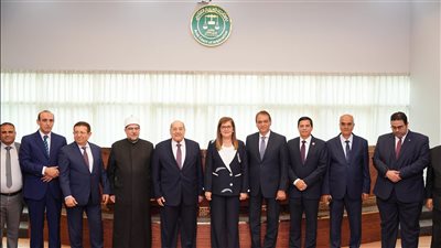 المحكمة العربية للتحكيم تكرم الدكتورة هالة السعيد