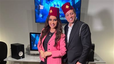 لطيفة تعلن عن تفاصيل ألبومها الجديد بلمسات المخرج وليد ناصيف