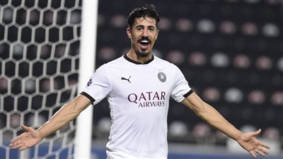 قبل مونديال الأندية.. بغداد بونجاح يثير الجدل داخل الأهلي