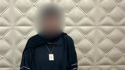 عاملة نظافة بإحدى المستشفيات.. ضبط سيدة بتهمة النصب والإحتيال على المواطنين والإستيلاء على أموالهم