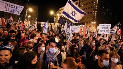 مظاهرات حاشدة فى تل أبيب للمطالبة بصفقة تبادل أسرى فورا