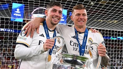 بعد اعتزال توني كروس.. من يرتدي رقم 8 في ريال مدريد