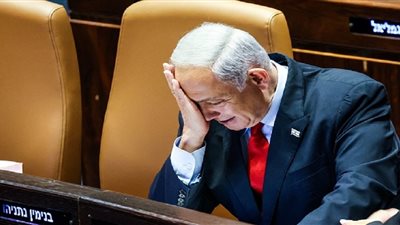 القناة الـ12 العبرية: أسر الرهائن تطالب بلقاء نتنياهو للضغط من أجل إعادتهم