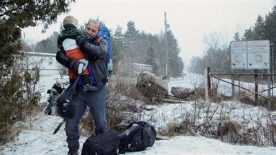 كندا تشدد القيود على حدودها مع الولايات المتحدة