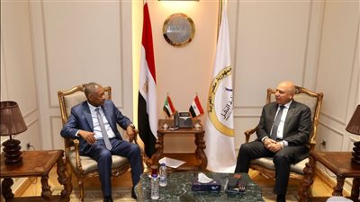 وزير النقل يستقبل السفير السوداني الجديد بالقاهرة لتدعيم العلاقات الثنائية بين البلدين 
