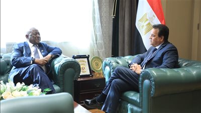 وزير الصحة يستقبل وزير صحة ناميبيا  لبحث سبل التعاون وتبادل الخبرات بين البلدين 