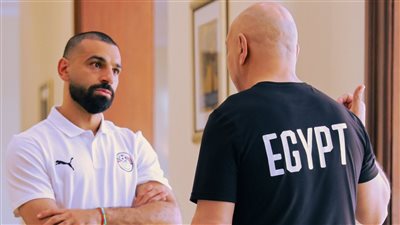 سعيد بوجوده بالمعسكر.. حسام حسن: سترون محمد صلاح بشكل جديد مع المنتخب