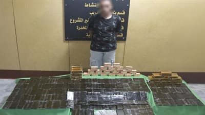 بقيمة 2,6 مليون جنيهاً..  ضبط عنصر إجرامى وبحوزته 30 كيلو حشيش وكمية من الأقراص المخدرة