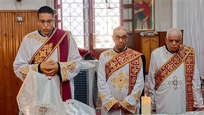ترقية ثلاثة من مرتلى كنيسة مار جرجس بالسويس إلى رتبة الإيبدياكون