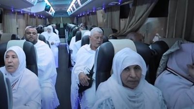  الداخلية.. مواصلة عمليات تفويج حجاج القرعة من المدينة المنورة إلى مكة المكرمة