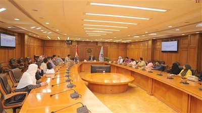 تفاصيل لقاء رئيس جامعة السويس برؤساء وممثلي أحياء المحافظة