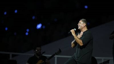 حقيقة تحصيل عمرو دياب وديعة كبيرة من مصرف لبناني