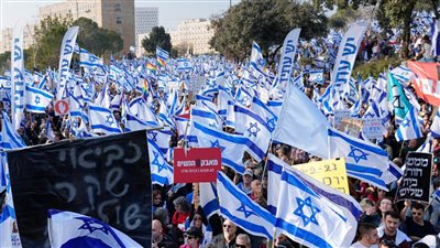 تل أبيب تشهد اليوم أضخم مظاهرات احتجاجية في إسرائيل منذ السابع من أكتوبر