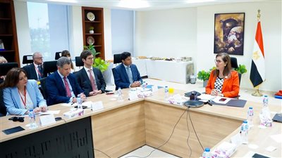 وزيرة التخطيط تلتقي 50 شركة من أكبر الشركات البريطانية لبحث سبل التعاون وفرص الاستثمار المختلفة