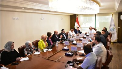 رئيس هيئة الرعاية الصحية يترأس ورشة عمل حول إدارة دورة الإيرادات (RCM)