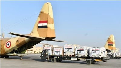 بتوجيهات رئاسية.. مصر ترسل أطنانا من المساعدات الإنسانية لجنوب السودان