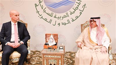 المنظمة العربية للسياحة تبحث التعاون المشترك مع جمهورية فرنسا