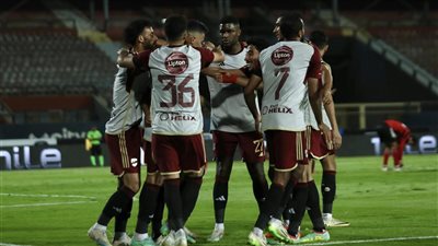 طاهر محمد طاهر يودع نجم الأهلي بعد رحيله رسميا