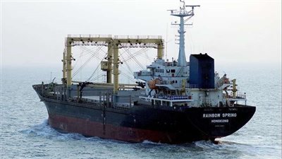 السفينة HONDST1  تغادرالسويس في طريقها للسودان وعلي متنها 1000 طن مواد غذائية