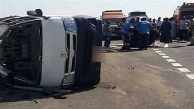 إصابة 8 أشخاص في انقلاب ميكروباص بطريق العين السخنة بالسويس