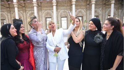 هكرره.. مفيدة شيحة تتحدث عن رقصها داخل جامع محمد علي