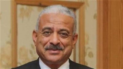 الرئيس السيسي يُرقى اللواء أركان حرب عبد المجيد صقر إلى رتبة الفريق أول وتعيينه وزيرا للدفاع