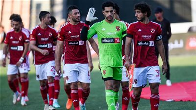 تألق شوبير.. الأهلي يتعادل مع طلائع الجيش سلبيًا في الشوط الأول