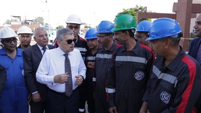 الفريق أسامة ربيع يتابع مستجدات المباحثات المشتركة مع ترسانة هيونداي كوربوريشن 