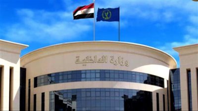 عبر صفحة إحدى الوكالات الإخبارية.. كشف ملابسات التعدي على صاحب كشك بسلاح ابيض