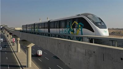 رسميا.. بدء التشغيل التجريبي لمونوريل شرق النيل