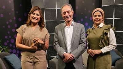 الكاتب والناقد دكتور حسين حمودة الحاصل على جائزة الدولة التقديرية لعام ٢٠٢٤ في نايل لايف.. اليوم