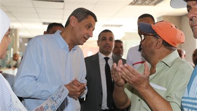  محافظ السويس يبحث مشاكل المواطنين شمال المحافظة