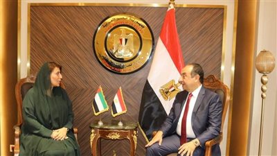 وزير قطاع الأعمال العام يستقبل سفيرة الإمارات بالقاهرة لبحث تعزيز التعاون