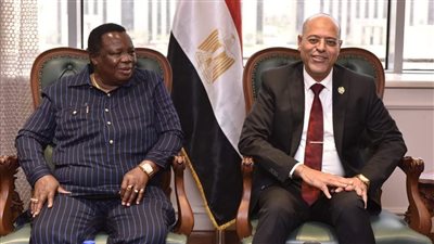 وزير العمل يستقبل رئيس منظمة الوحدة النقابية الأفريقية