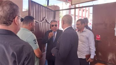 محافظ الدقهلية يتفقد سير امتحانات الثانوية العامة بمجمع مدارس المنصورة