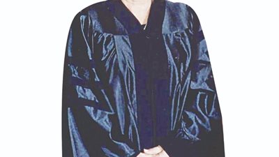  اليوم.. الذكرى الـ 20 لرحيل د. سعاد كفافى رائدة العمل التربوى ومؤسس جامعة مصر للعلوم والتكنولوجيا