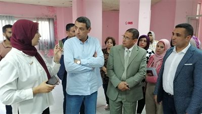 محافظ السويس يوجه بتوفير الرعاية للإيتام في التعليم والمتابعة الصحية