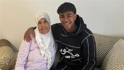 يتحدث العربية بطلاقة.. جدة لامين يامال: وصل باجتهاده وليس بالرشوة