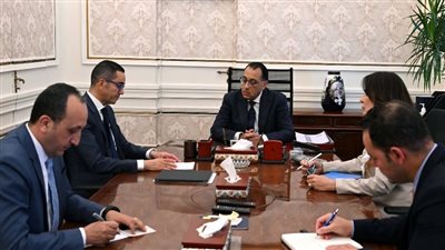 رئيس الوزراء يستعرض مع وزير الاستثمار والتجارة الخارجية أبرز ملفات العمل
