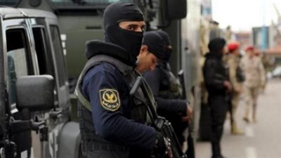 دون وجه حق.. كشف حقيقة قيام الأجهزة الأمنية بالقبض على سيدة 