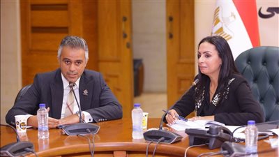 وزيرة التضامن الاجتماعي تلتقي أعضاء من مجلسي النواب والشيوخ