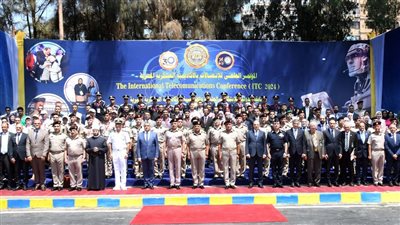 وزير الدفاع يشهد فعاليات المؤتمر العلمى الدولى الرابع للإتصالات ومسابقة الإبتكارات العلمية فى دورتها الثالثة 