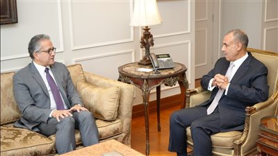 وزير الخارجية يستقبل الدكتور خالد العناني مرشح مصر لمنصب مدير عام منظمة اليونسكو