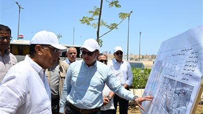 رئيس الوزراء يتفقد مشروع 