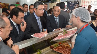 وزير التموين: تطوير مراكز الخدمة مستمر وتم تطوير ما يقرب من ٤٠٠ مركز خدمة