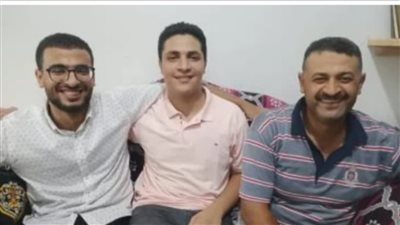 ابن الدقهلية عمر محمد الأول على الجمهورية الشعبة العلمية فى الثانوية الأزهرية